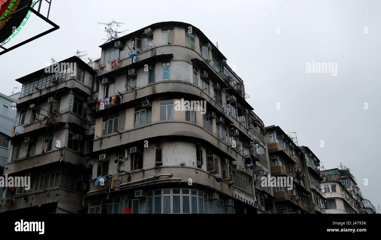 Urban Tenement Appartamento Case Sham Shui Po al Apliu Street Il Mercato delle Pulci Kowloon Hong Kong Cina Foto Stock