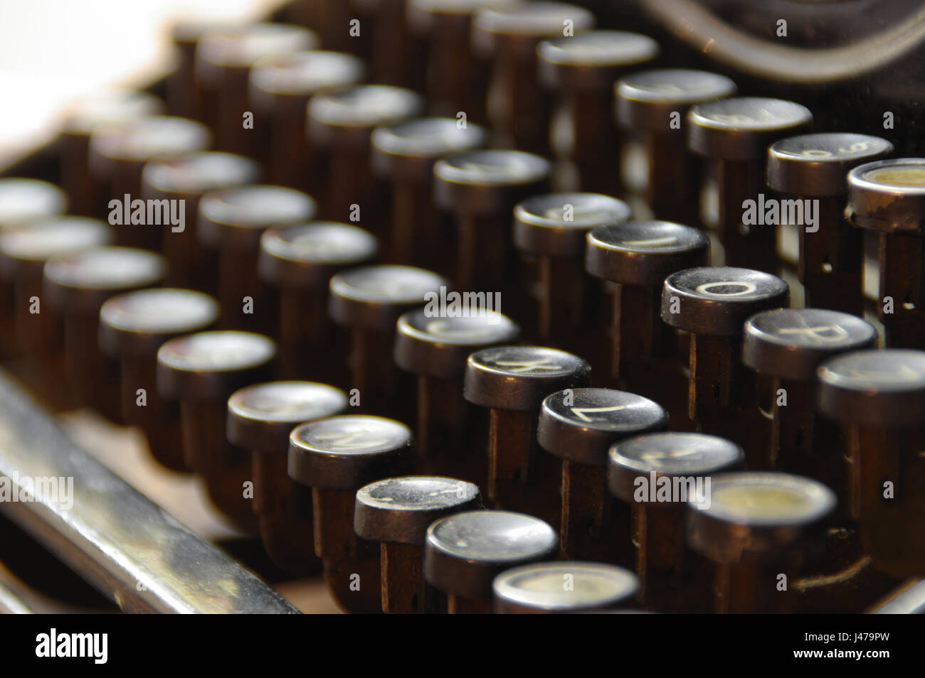 Tasti vintage della vecchia macchina da scrivere macro, dettagli obsoleta macchina di scrittura Foto Stock