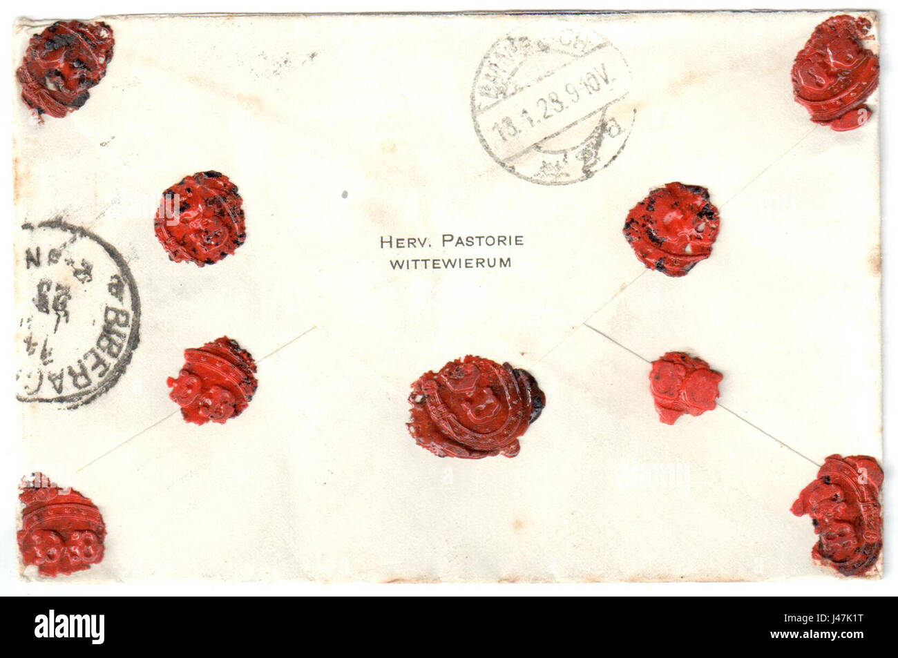 Questo è il rovescio di una copertina olandese del 1923, spesso raccolta da filatelisti a causa del suo significato storico, che mostra la storia postale e la cultura della raccolta di francobolli nei Paesi Bassi. Foto Stock