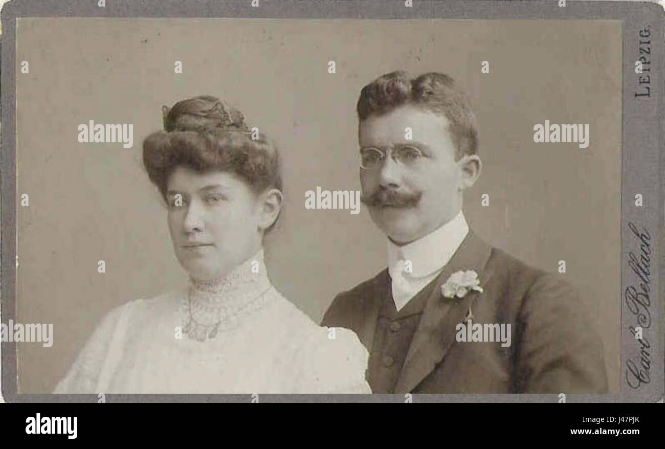 Questo si riferisce a otto Paul Burghadt, una figura o individuo associato al numero 3. Il contesto non è chiaro, ma potrebbe riguardare un'opera, un documento o una pubblicazione che coinvolge i contributi o il ruolo di Burghadt nella storia. Foto Stock