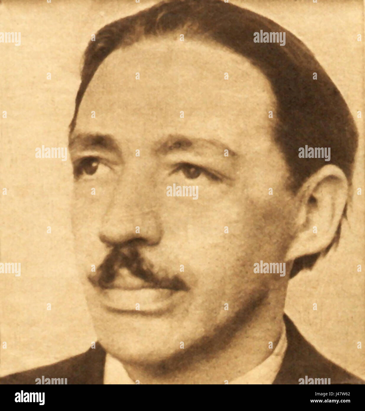 Óscar Schnake (1899 – 1976) è stato un politico e medico cileno, determinante nella fondazione del Partito Socialista del Cile nel 1933. È stato Segretario generale dal 1933 al 1939, ha svolto un ruolo significativo nella coalizione del fronte Popolare e ha ricoperto la carica di Ministro dei lavori pubblici sotto il presidente Pedro Aguirre Cerda. Schnake era noto per la sua difesa dell'indipendenza economica e dell'industrializzazione in Cile. Foto Stock