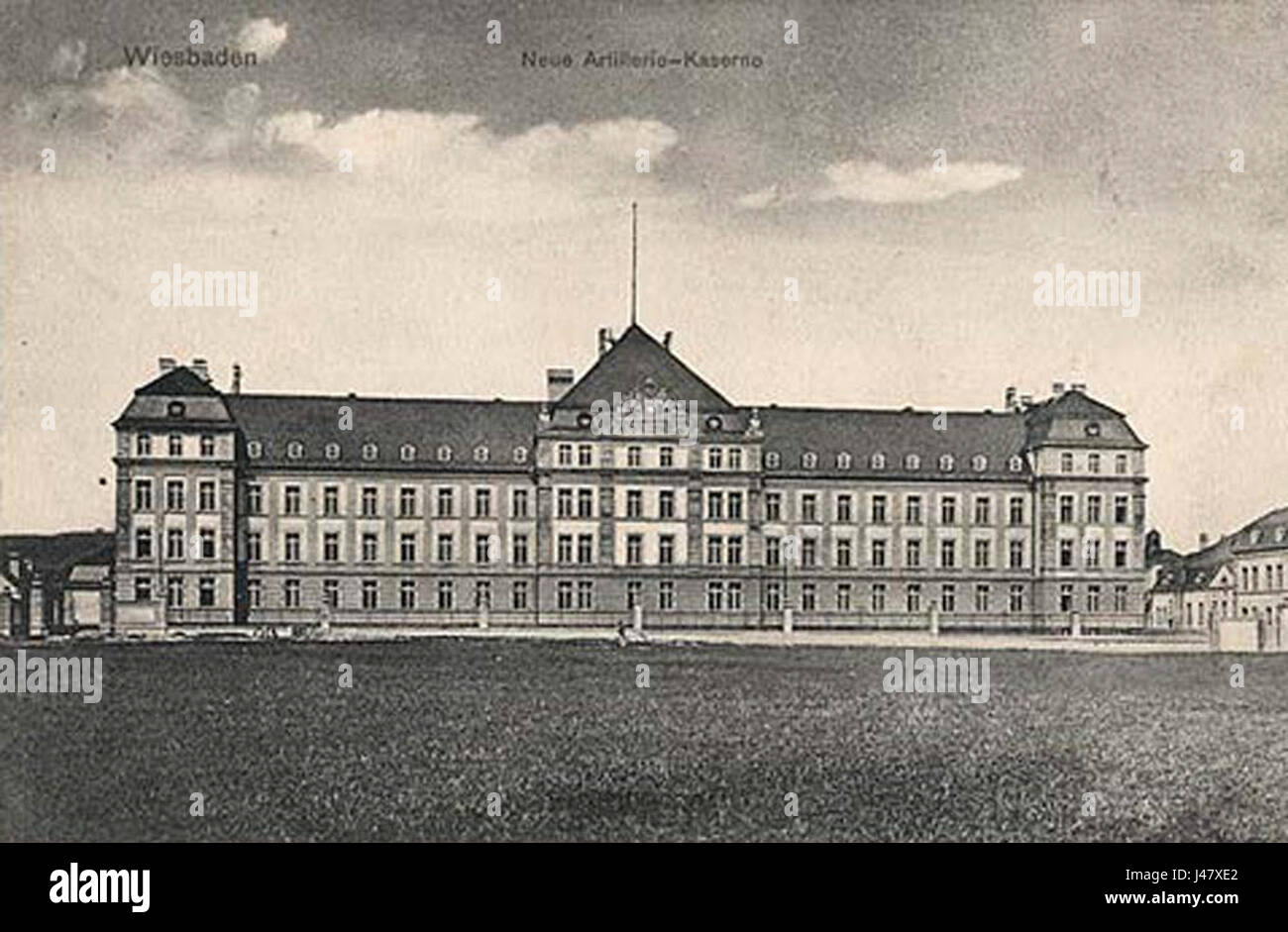 "Neue ArtKas" si riferisce probabilmente a un termine associato a una specifica categoria di opere d'arte o espressione culturale, eventualmente collegato a un particolare movimento o stile artistico. Foto Stock