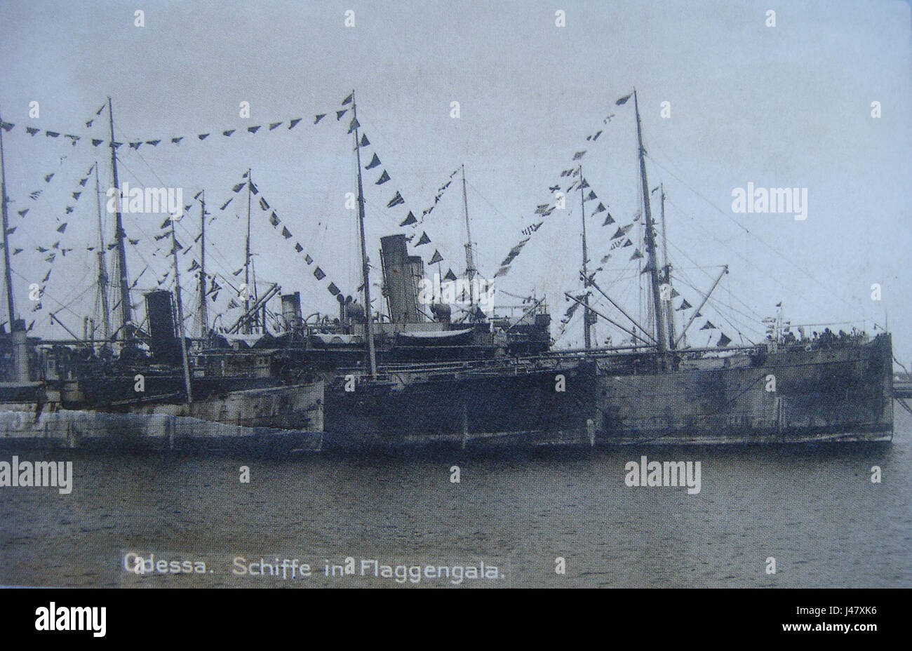 Odessa, una città portuale in Ucraina, fu occupata dalle forze austriache durante la prima guerra mondiale. L'occupazione faceva parte delle operazioni militari delle potenze centrali nella regione, influenzando la vita civile locale e contribuendo al più ampio conflitto sul fronte orientale. Foto Stock