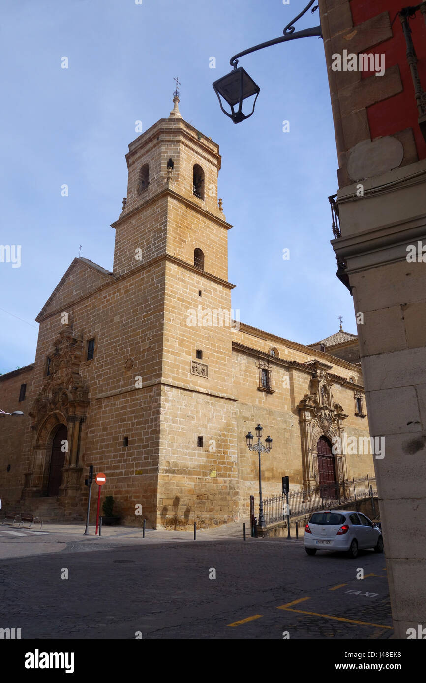 Chiesa della Santa Trinità e convento di Ubeda in Andalusia Spagna un Sito Patrimonio Mondiale dell'UNESCO Foto Stock