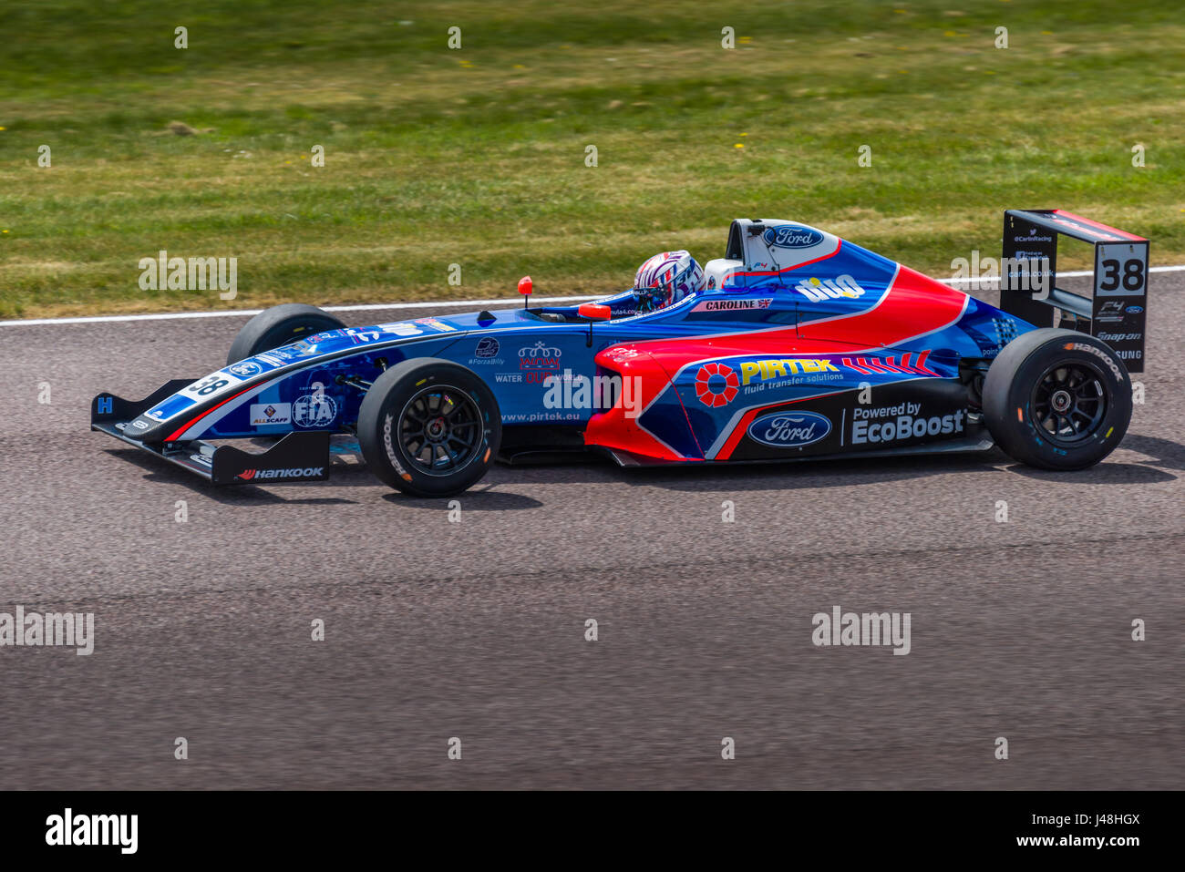 Formula quattro Racing Driver Jamie Caroline concorrenti a Thruxton circuito, Hampshire, domenica 7 maggio 2017. Foto Stock