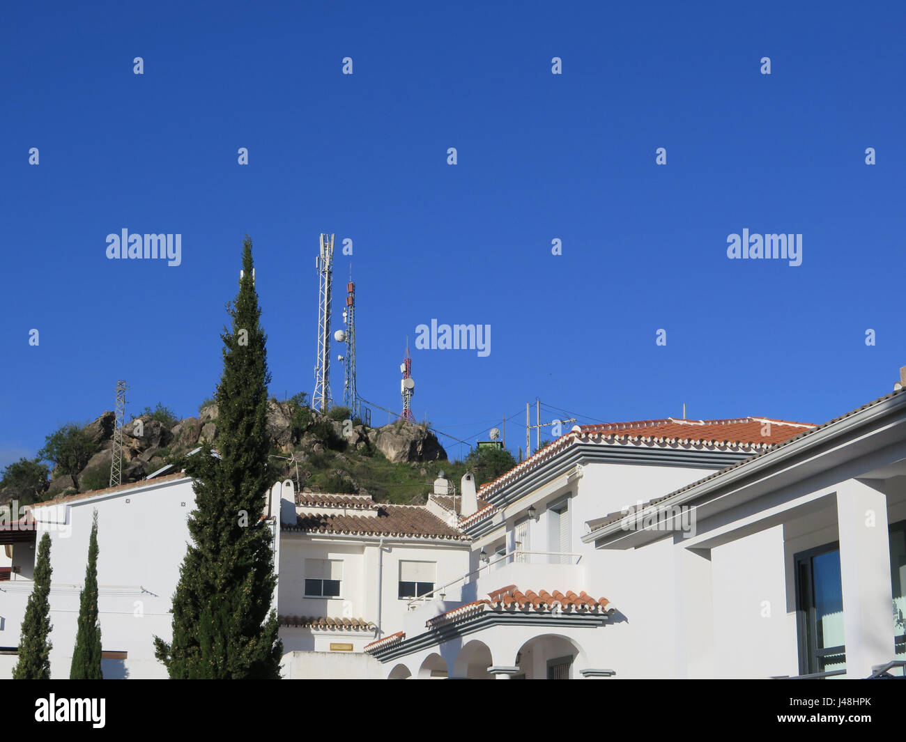 Comunicazione Radio stazione relè sul giorno sunnyy a Alora Andalusia Foto Stock