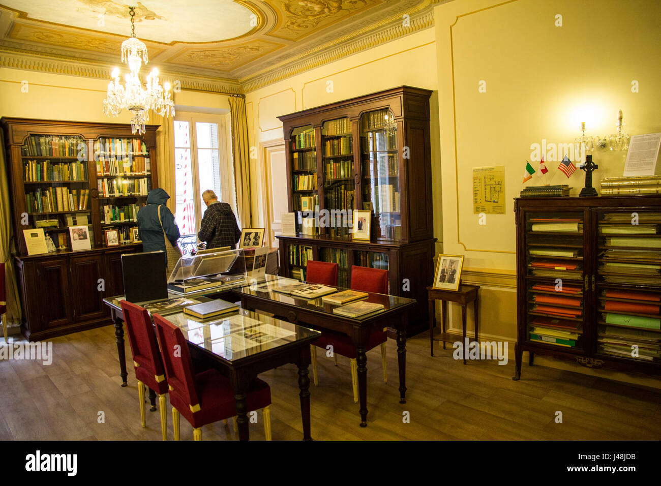 Il Princess Grace Irish Library è stata fondata nel 1984 dal principe Ranier III in onore della Principessa Grace's Irish origini. Foto Stock