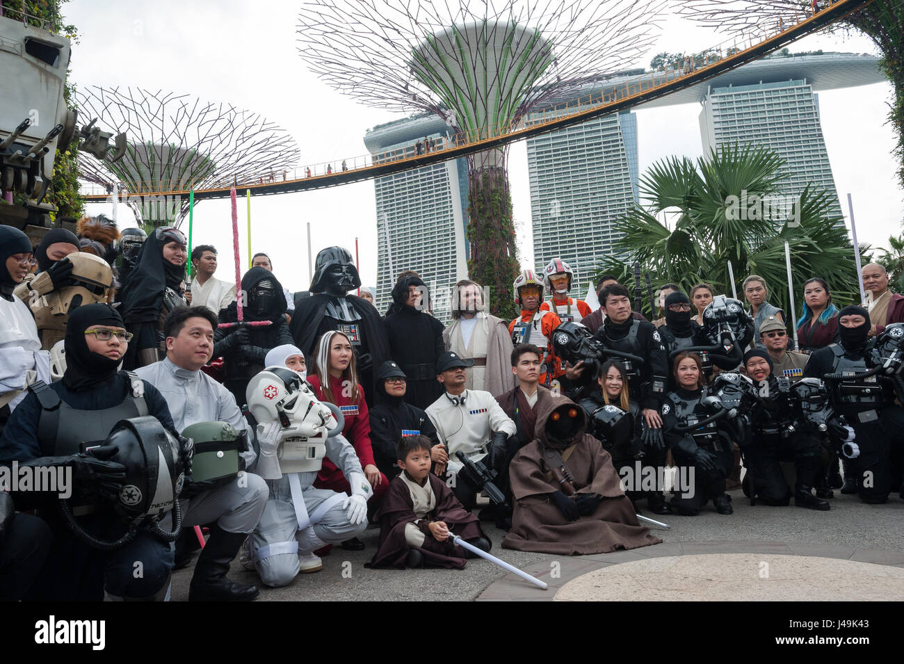 06.05.2017, Singapore, Repubblica di Singapore, in Asia - i fan di Star Wars vestiti con i loro costumi raccogliere durante l'annuale Star Wars evento. Foto Stock