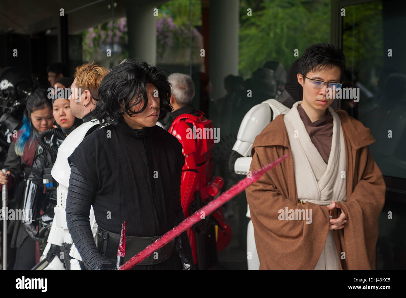 06.05.2017, Singapore, Repubblica di Singapore, in Asia - i fan di Star Wars vestiti con i loro costumi raccogliere durante l'annuale Star Wars evento. Foto Stock