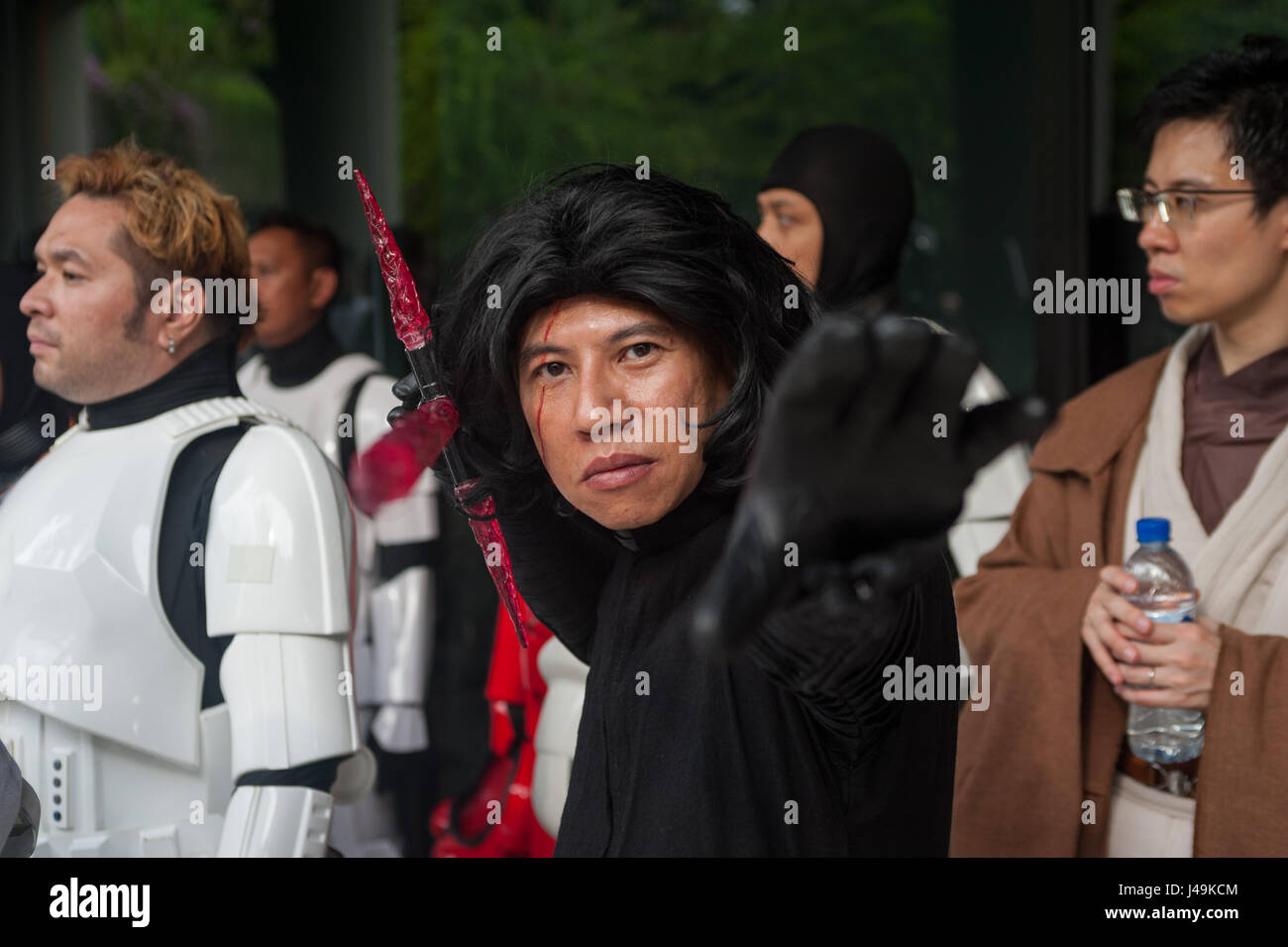 06.05.2017, Singapore, Repubblica di Singapore, in Asia - i fan di Star Wars vestiti con i loro costumi raccogliere durante l'annuale Star Wars evento. Foto Stock