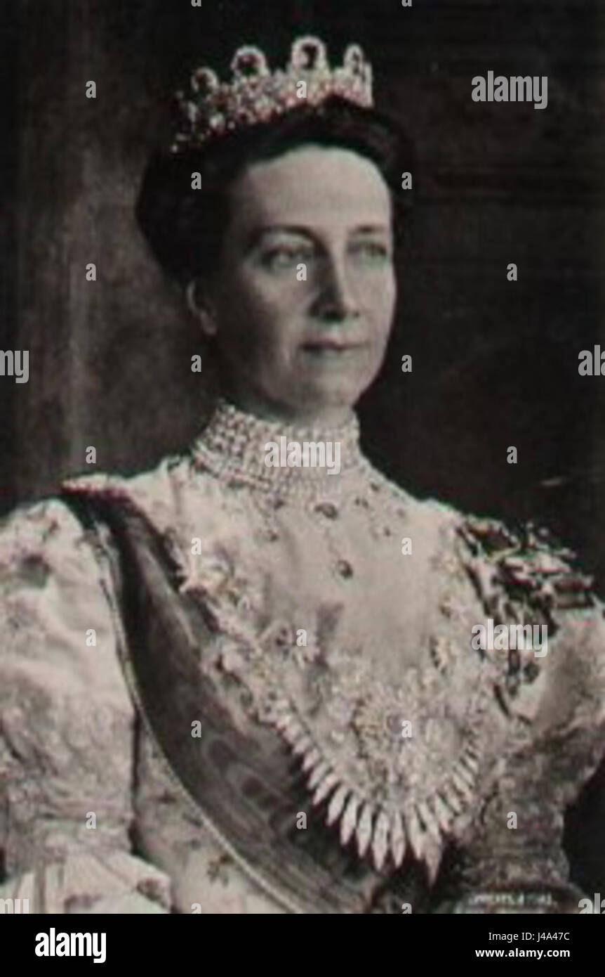 La regina Vittoria di Svezia, nata come principessa Vittoria, è un membro della famiglia reale svedese. È nota per i suoi doveri reali e per il coinvolgimento negli affari culturali e caritatevoli svedesi. Come figlia del re Carlo XVI Gustavo, il suo ruolo nella famiglia reale è fondamentale nella moderna monarchia svedese. Foto Stock