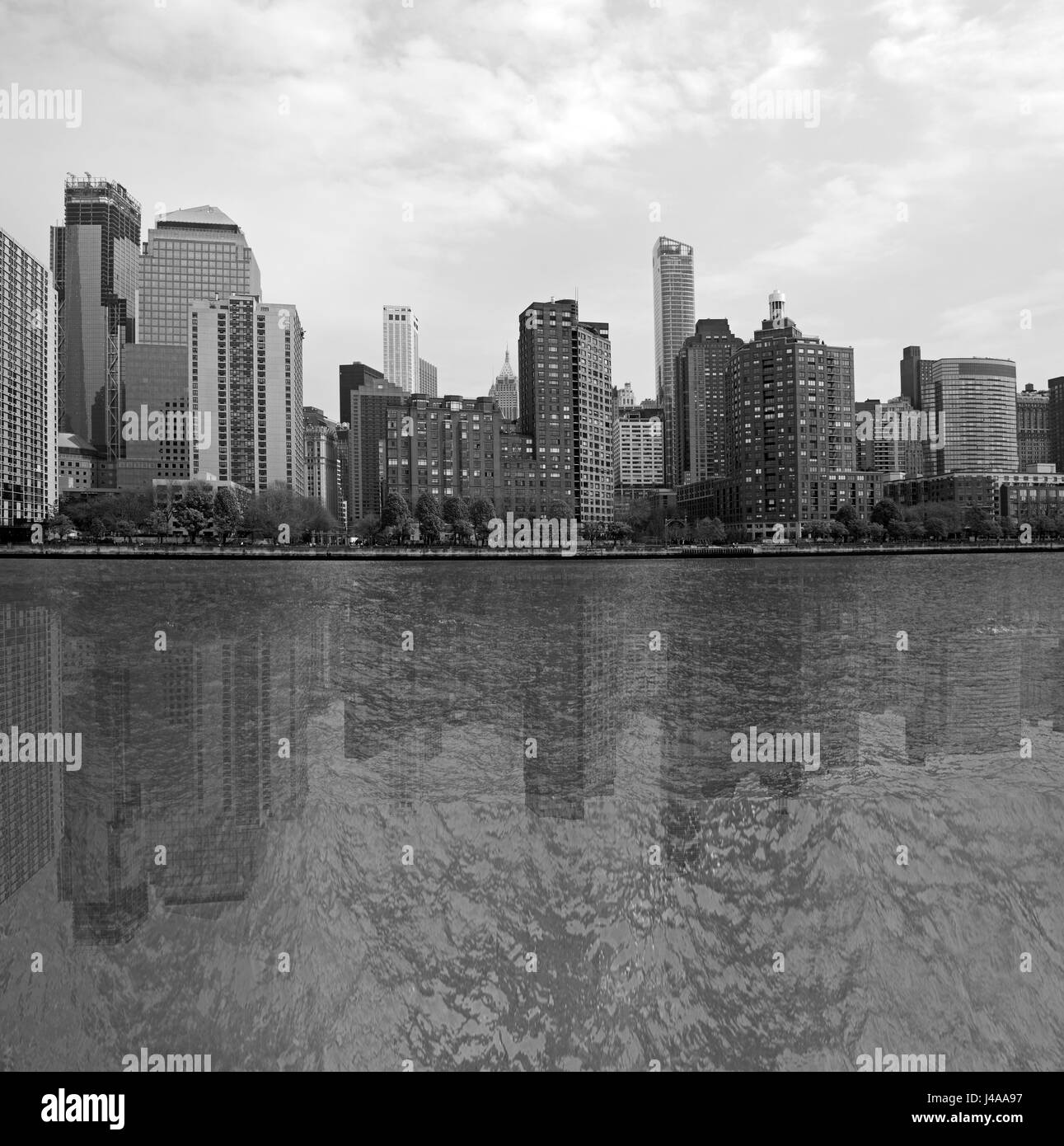 Manhattan preso dal fiume Hudson, New York Foto Stock