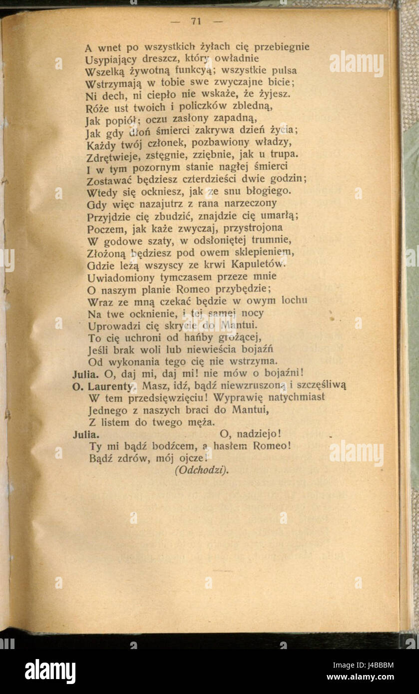 Questa è una versione dell'iconica commedia di William Shakespeare "Romeo e Giulietta", incentrata sulla tragica storia d'amore tra due giovani amanti di famiglie in lotta. Esplora temi di amore, destino e conflitto familiare, mostrando l'influenza senza tempo di Shakespeare sulla letteratura. Foto Stock