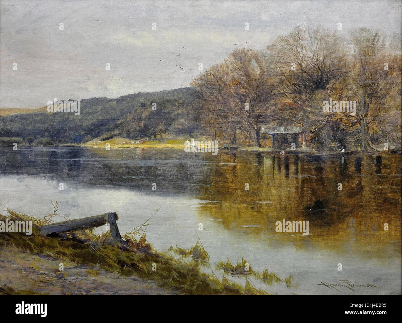 Questa vista del fiume Tamigi, sorvolata sopra Pangbourne nel Berkshire, cattura la bellezza panoramica del fiume mentre scorre attraverso la campagna. Riflette il paesaggio naturale e il significato storico della zona. Foto Stock