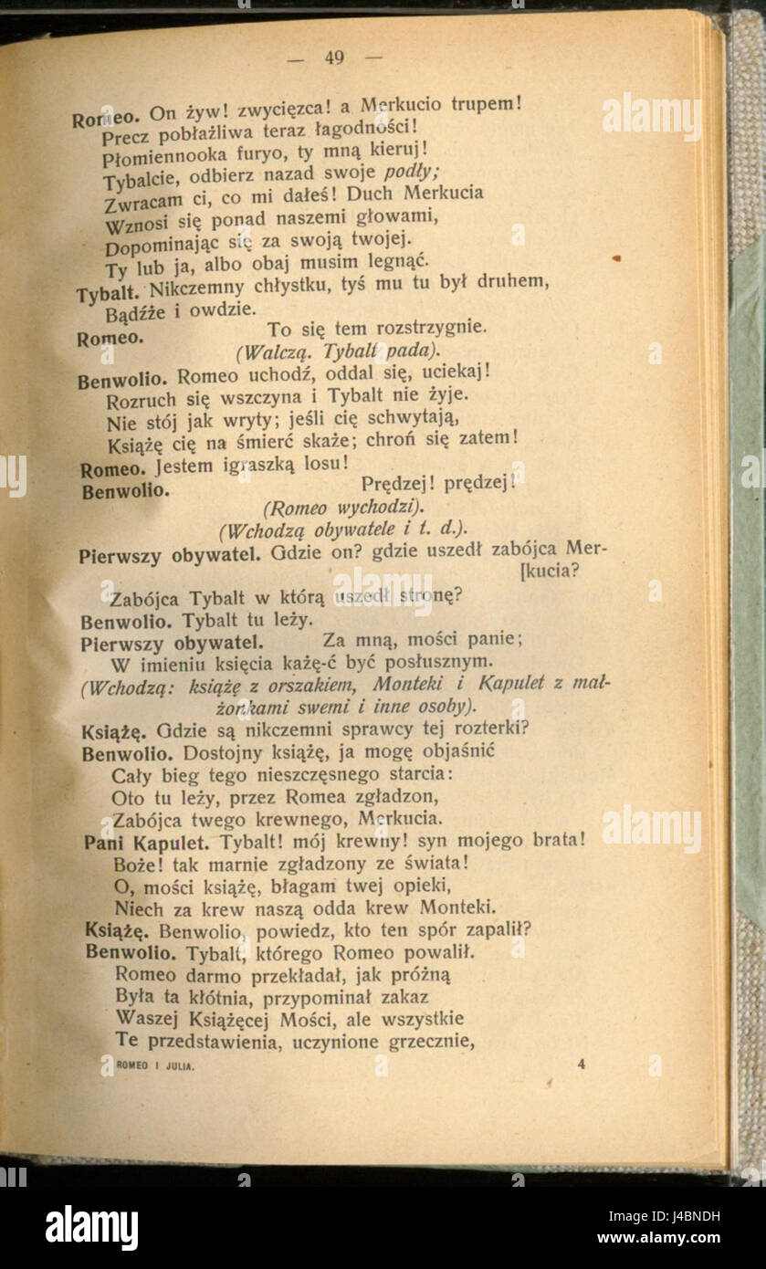Questa è una traduzione del famoso dramma di William Shakespeareâ Romeo e Giulietta in un'altra lingua. Il dramma continua ad essere un lavoro significativo nella letteratura globale, esplorando temi di amore, tragedia e conflitto familiare. Foto Stock