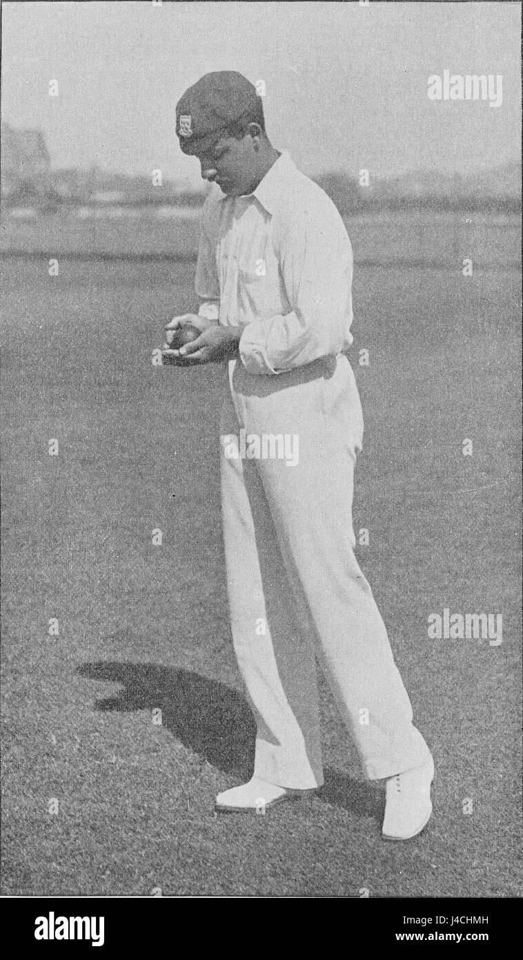 Questo titolo si riferisce probabilmente a un'immagine o a un evento relativo al cricket, in particolare una partita del 1897 che coinvolge il cricketer Ranji e una cattura fatta da W. Marlow. Foto Stock