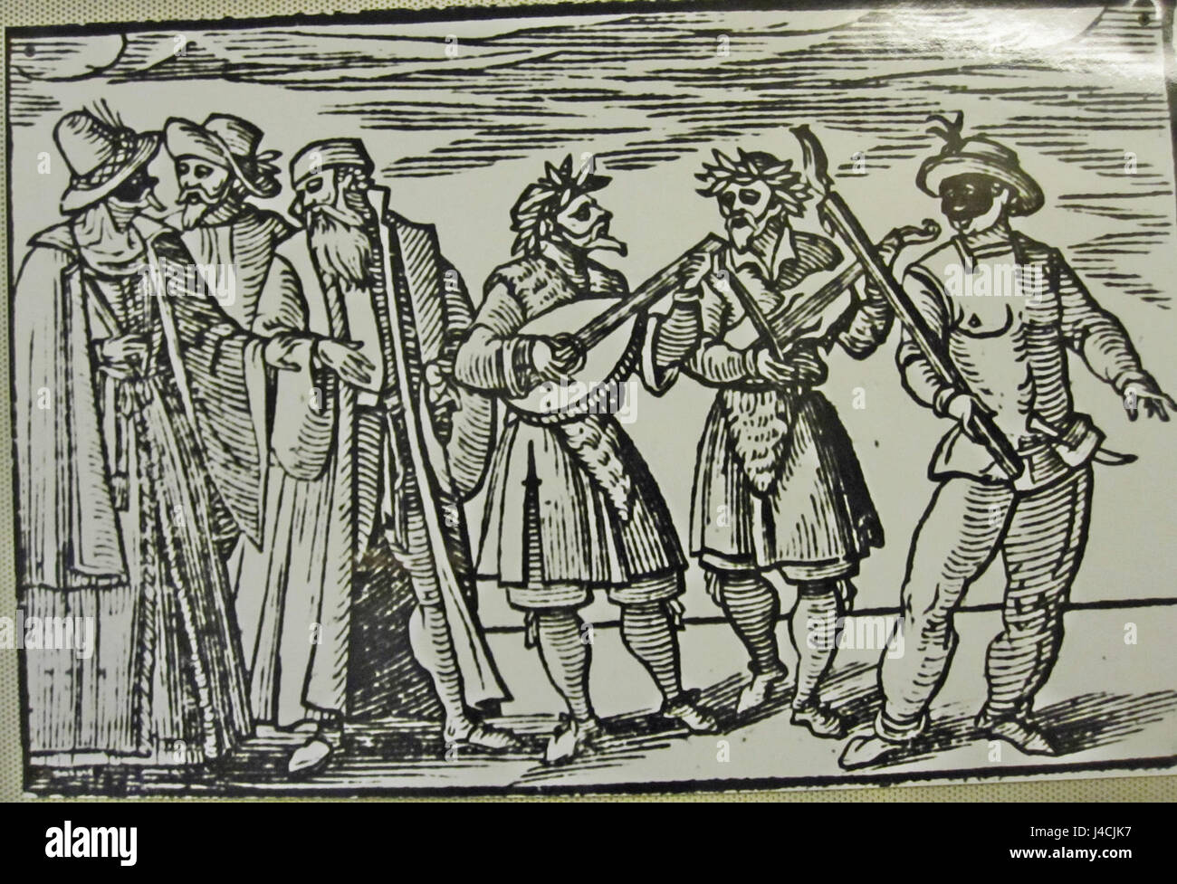 Questa illustrazione scolpita in legno dallo "Sefer Menhagim" raffigura scene legate alla festa ebraica di Purim, che riflettono costumi, tradizioni e pratiche religiose ebraiche. Foto Stock