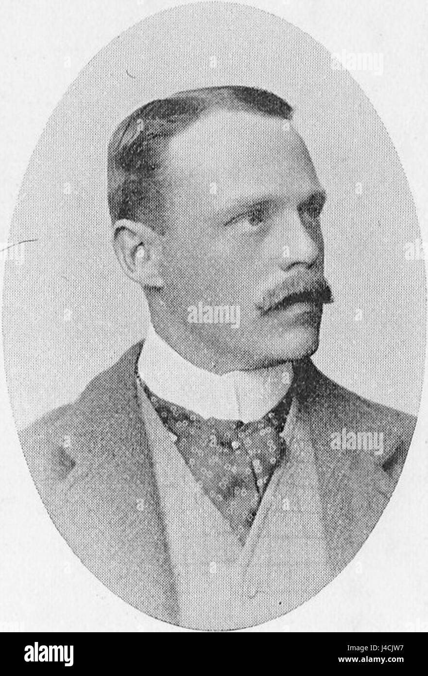 Questa voce si riferisce a una pagina del libro di cricket del 1897 che descrive il famoso giocatore Ranji, insieme al capitano E. G. Wynyard. Mette in evidenza il coinvolgimento di Ranji nel cricket durante la fine del XIX secolo. Foto Stock