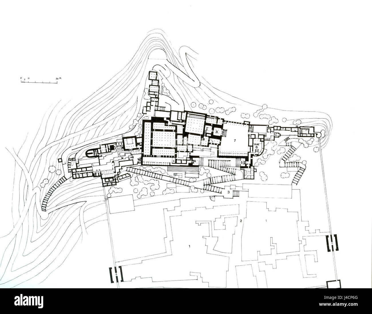 Il Palazzo Potala, situato a Lhasa, Tibet, è un capolavoro storico e architettonico. Il piano evidenzia la disposizione del palazzo, che include più livelli, cappelle e alloggi per il Dalai Lama. Foto Stock