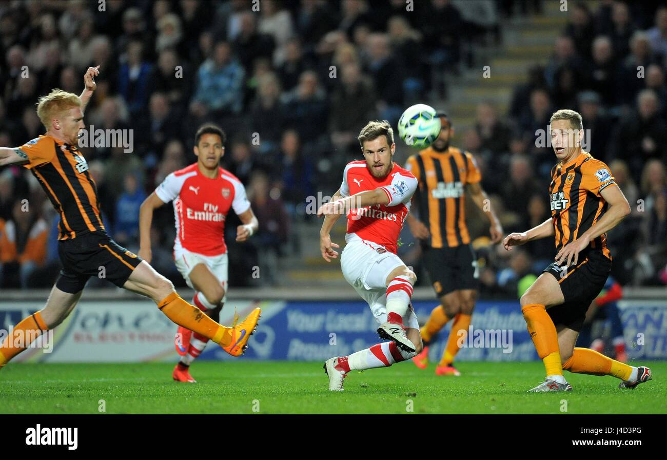 AARON RAMSAY germogli Hull City FC V ARSENAL KC Stadium Hull Inghilterra 04 Maggio 2015 Foto Stock