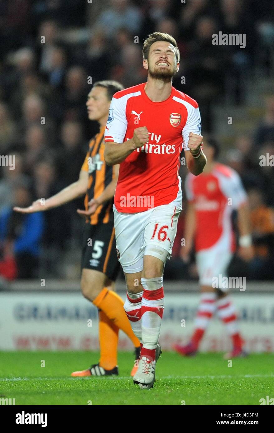 AARON RAMSAY Hull City FC V ARSENAL KC Stadium Hull Inghilterra 04 Maggio 2015 Foto Stock