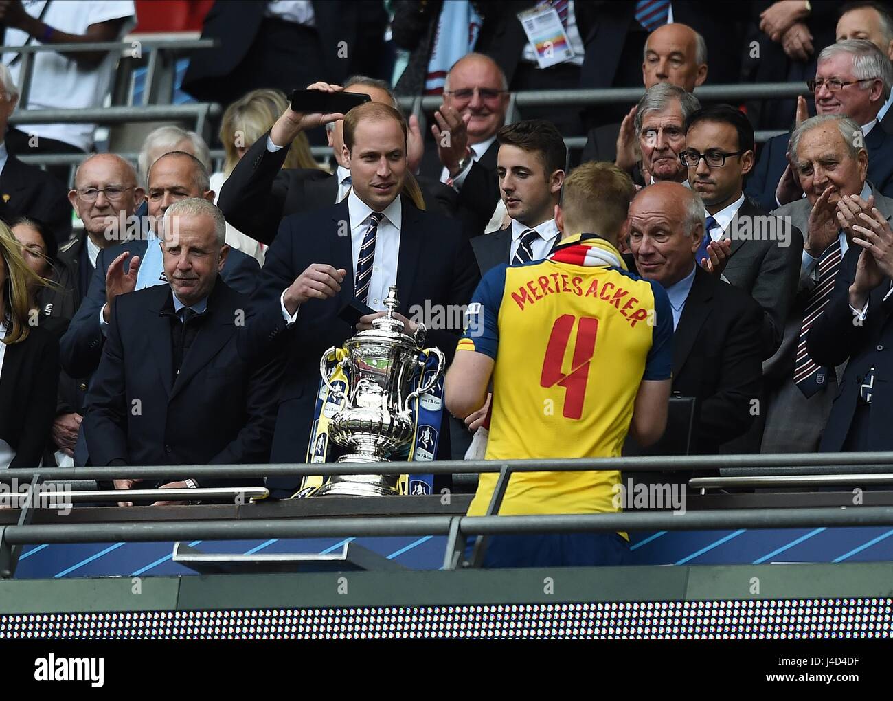 Il principe William DUCA DI CAMBRID ARSENAL V Aston Villa Wembley Stadium Londra Inghilterra 30 Maggio 2015 Foto Stock