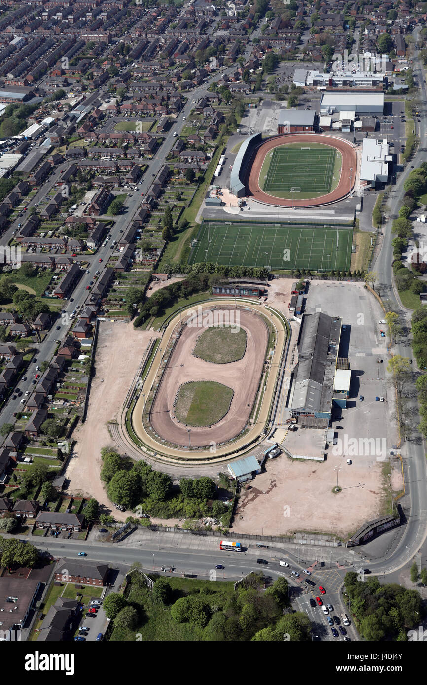 Vista aerea del Belle Vue Speedway Stadium & cane via, Manchester, Regno Unito Foto Stock