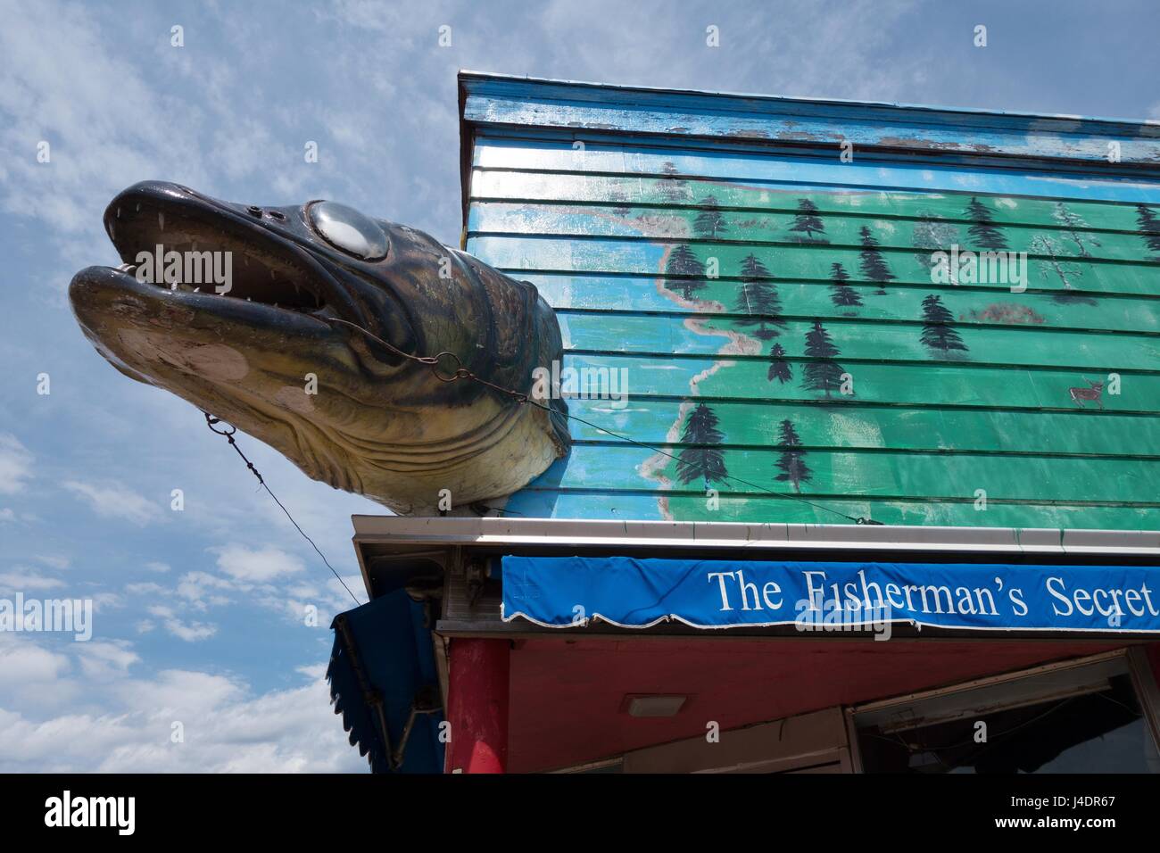La parte esterna del castoro House bait shop in Grand Marais, Minnesota, Stati Uniti d'America. Foto Stock