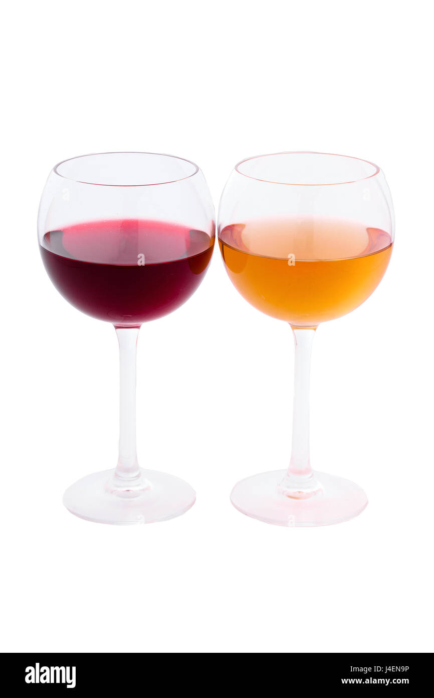 Rosso, bianco e rosa bicchieri da vino fino su bianco isolato Foto Stock