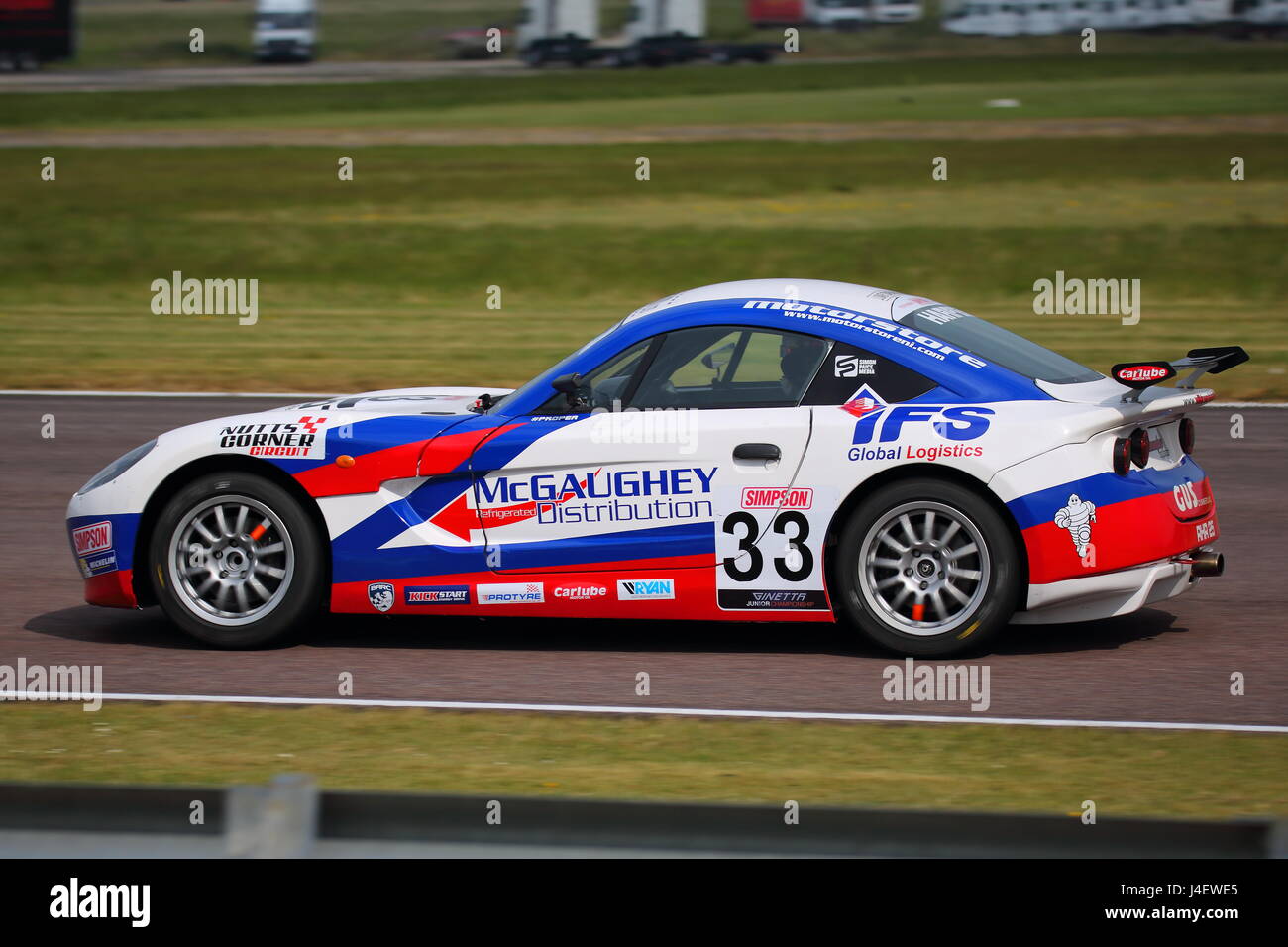 Daniel harper nel ginetta junior cup a Thruxton race course durante le prove libere di sabato 6 maggio Foto Stock