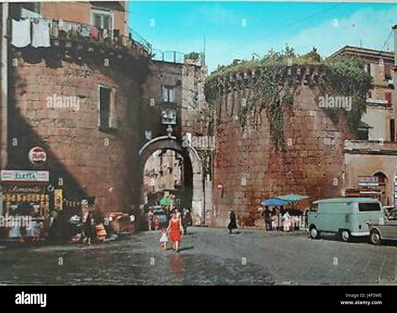 Napoli Porta Nolana 2 Foto stock - Alamy