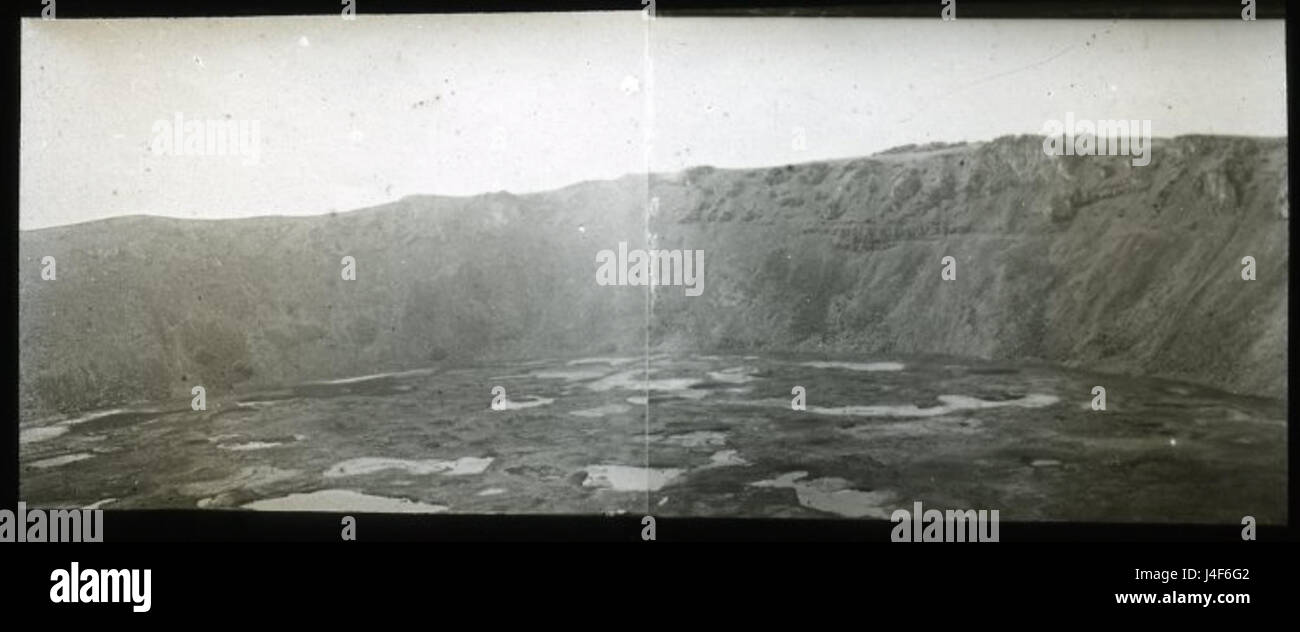 La spedizione G.T. 1555 Mana sull'Isola di Pasqua, documentata in una collezione al British Museum, fornisce approfondimenti sulla storia, la cultura e l'archeologia dell'isola. Foto Stock