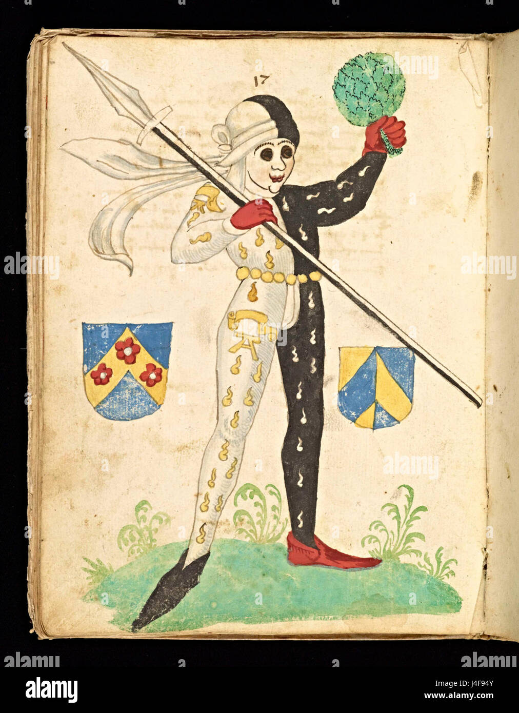 Lo Schembartlauf è un tradizionale festival bavarese, celebrato a Norimberga, noto per i suoi costumi e le sfilate uniche. L'evento ha radici storiche in epoca medievale ed è una significativa celebrazione culturale nella regione. Foto Stock