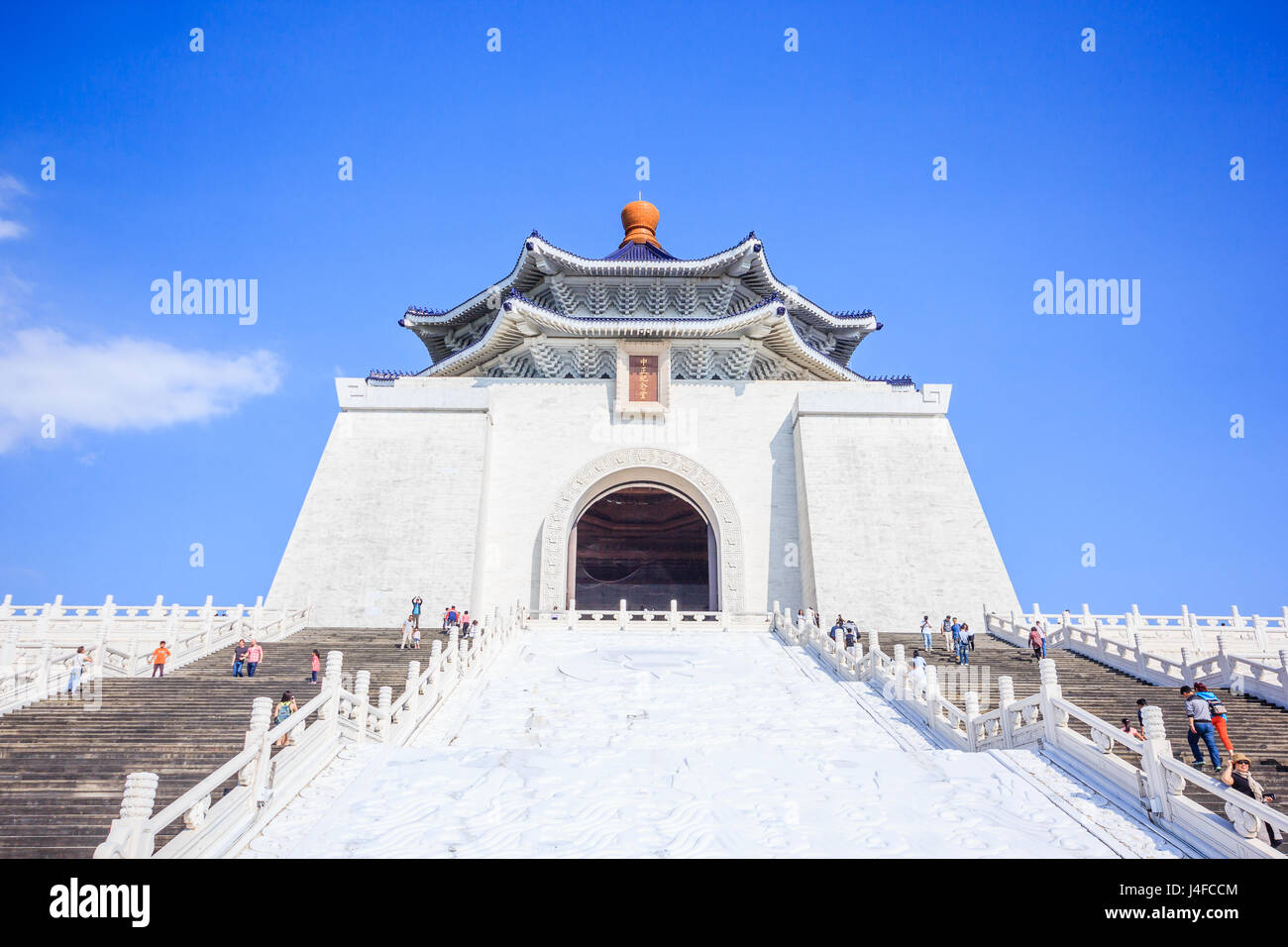 Chiang Kai Shek Memorial Hall, Taiwan. Un famoso monumento, un punto di riferimento e di attrazione turistica Foto Stock
