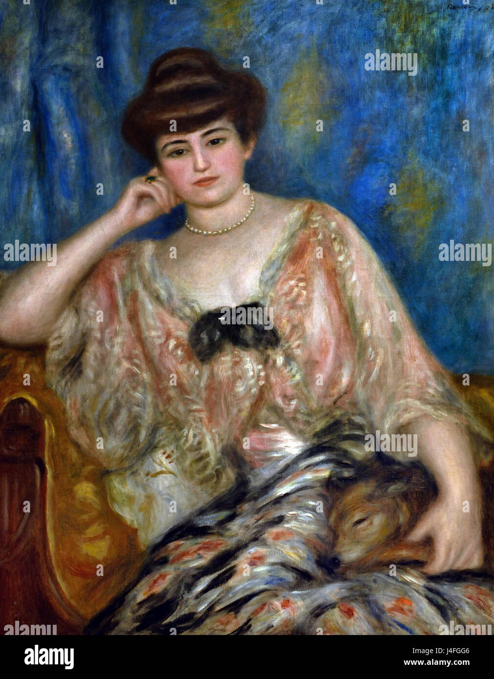 Presso il Teatro 1904 Pierre Auguste Renoir 1841-1919 impressionista  francese Francia Foto stock - Alamy