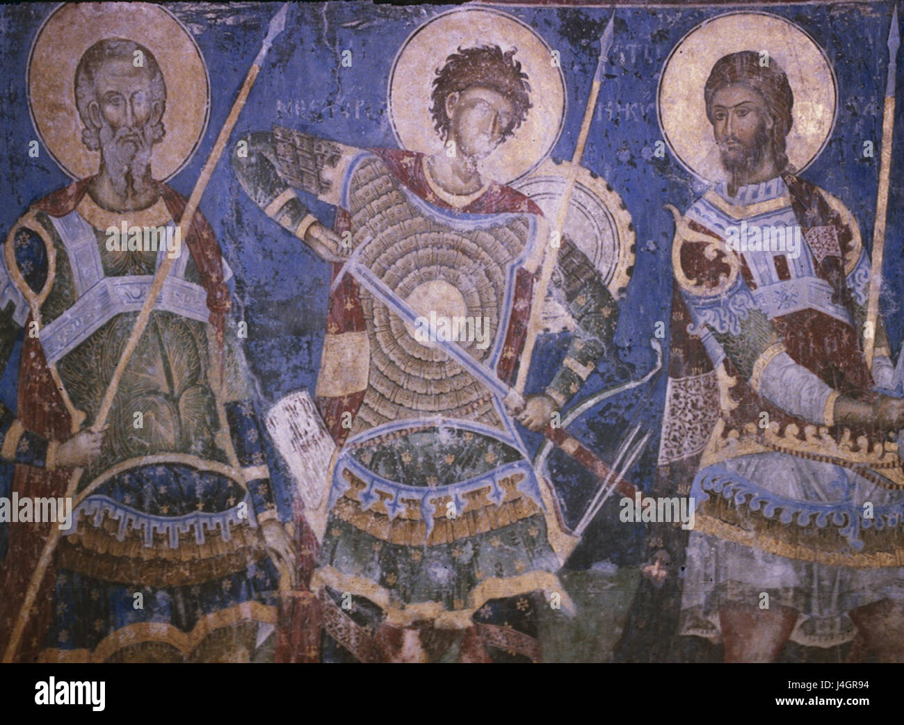 Lo "Sveti ratnici Manasija" (Santi Guerrieri di Manasija) è un importante simbolo storico e religioso legato al monastero di Manasija in Serbia. L'opera si concentra probabilmente sulla raffigurazione di santi guerrieri e sul loro ruolo nella protezione del monastero durante il medioevo. Foto Stock