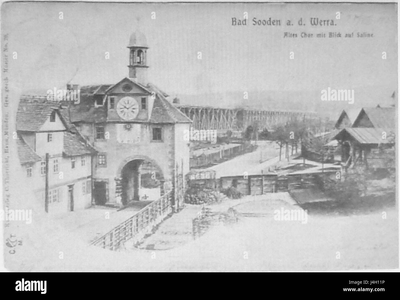 Sooden an der Werra è una città situata in Germania, conosciuta per il suo paesaggio pittoresco e l'architettura storica. Si trova lungo il fiume Werra nello stato dell'Assia. Foto Stock