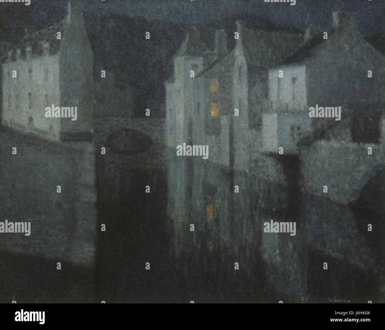 Questa immagine si riferisce probabilmente a un'opera dell'artista francese Henri Sidaner. Conosciuto per le sue intime raffigurazioni di paesaggi e ambientazioni architettoniche, Sidaner spesso catturava l'atmosfera serena della Francia rurale, con luci soffuse e scene tranquille che evocano un senso di tranquillità e nostalgia. Foto Stock