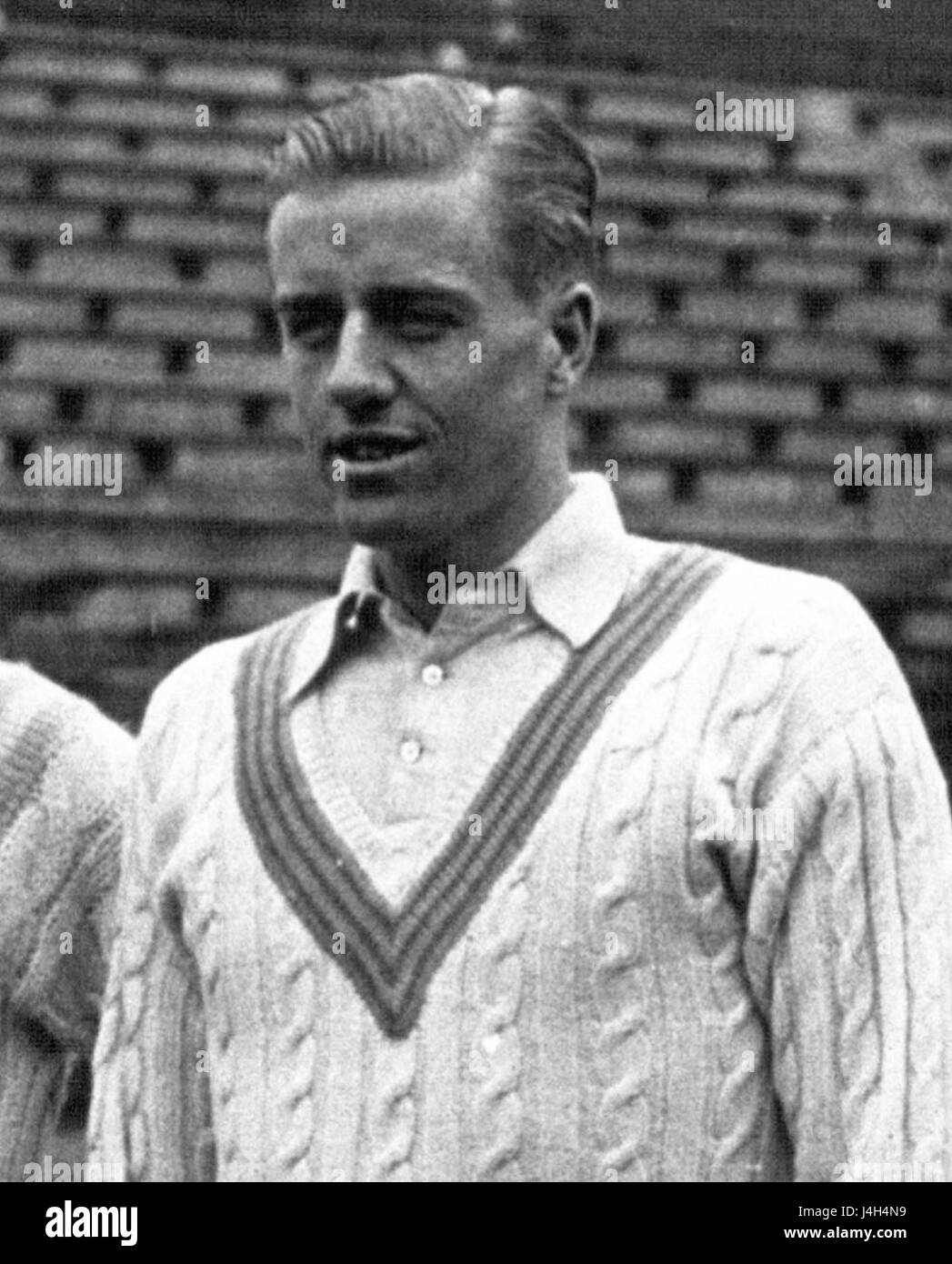 Sidney Wood fu una figura influente, nota per i suoi contributi in vari campi. La sua eredità include il suo lavoro nelle arti, nello sport e in altri sforzi pubblici. È ricordato per la sua dedizione e il suo impatto nel plasmare la sua area di competenza. Foto Stock