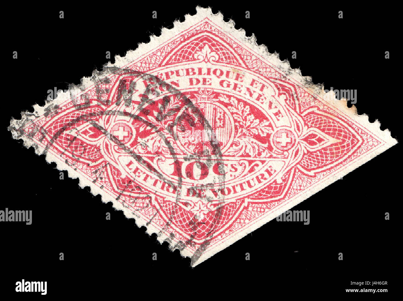 Un timbro delle entrate della Svizzera, emesso nel 1918, con una denominazione da 10c, utilizzato a fini fiscali o ufficiali durante il periodo. Il francobollo riflette la storia postale e fiscale del paese. Foto Stock