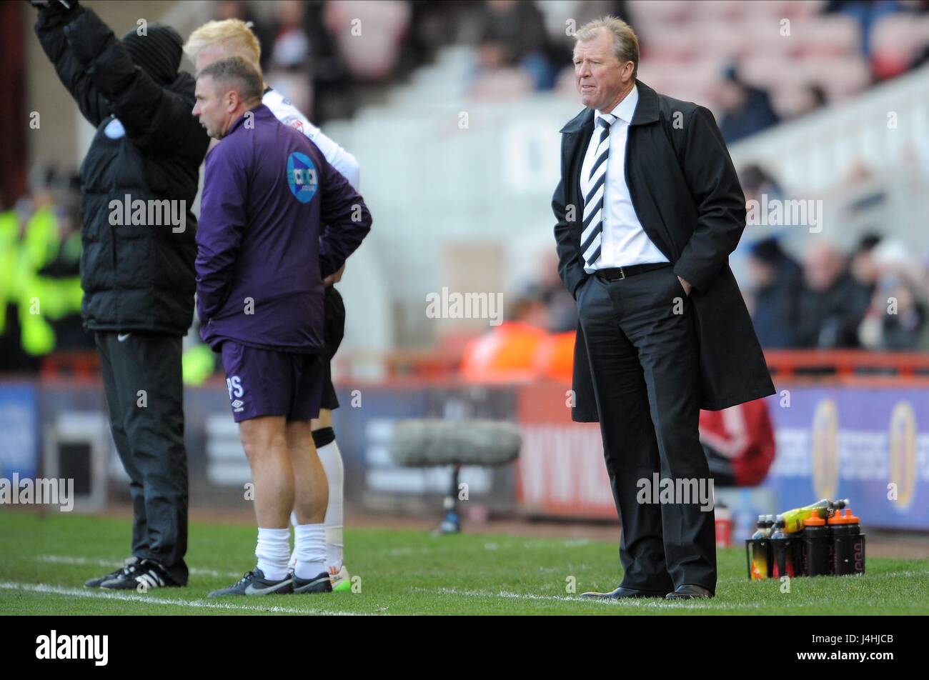 Paolo SIMPSON STEVE MCCLAREN MIDDLESBROUGH FC V MIDDLESBROUGH FC V DERBY CONTE RIVERSIDE STADIUM MIDDLESBROUGH INGHILTERRA 13 Decem Foto Stock