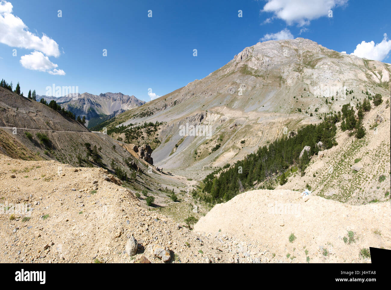 Col d'Izoard, Francia: pass road e sulle montagne circostanti Foto Stock