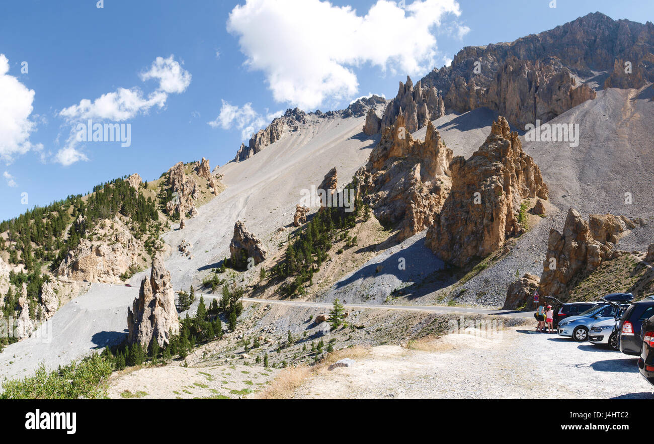 Col d'Izoard, Francia: pass road e sulle montagne circostanti Foto Stock