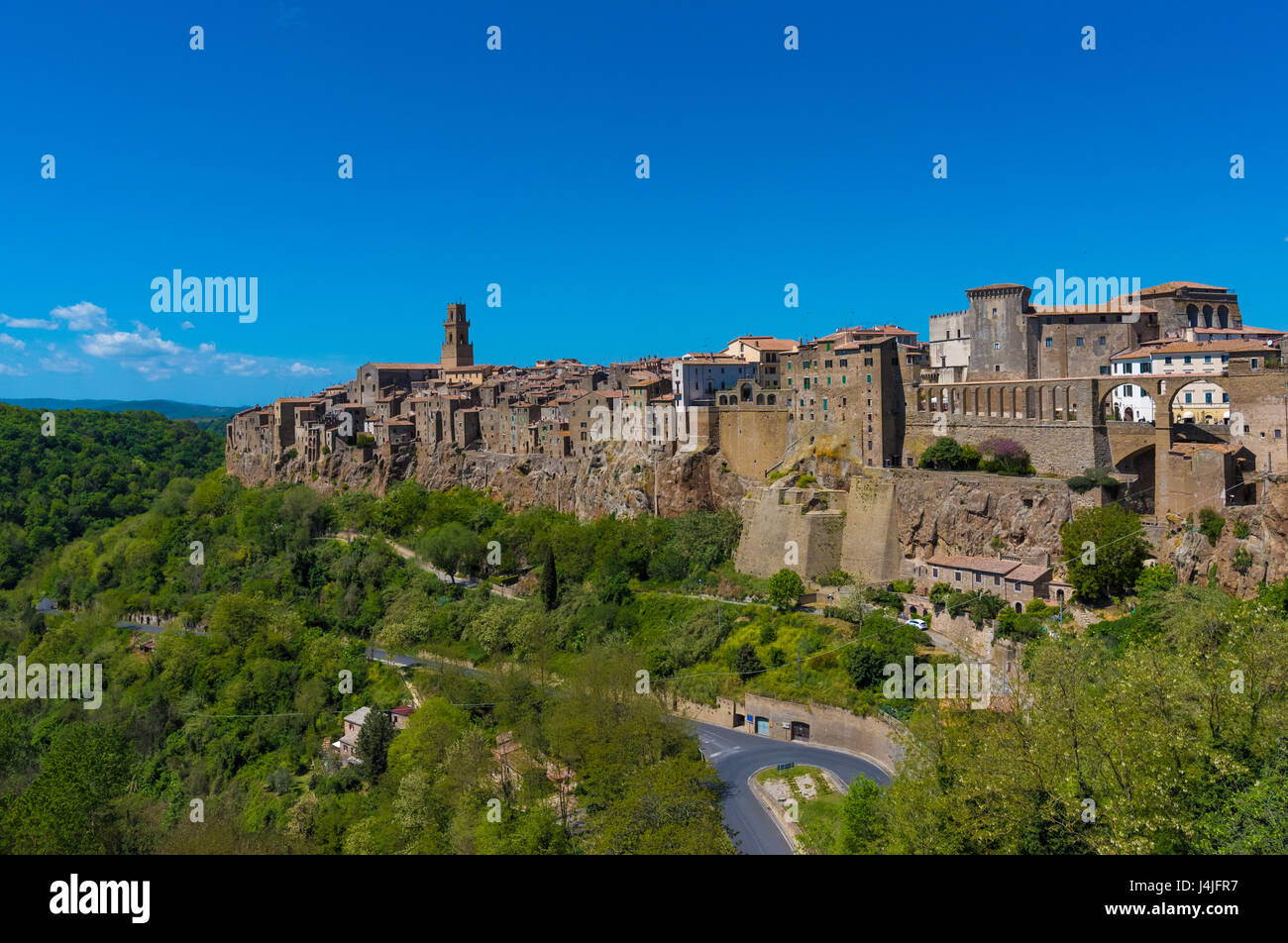 Pitigliano (Italia) - La splendida cittadina medievale nella regione Toscana, noto come "la piccola Gerusalemme" Foto Stock