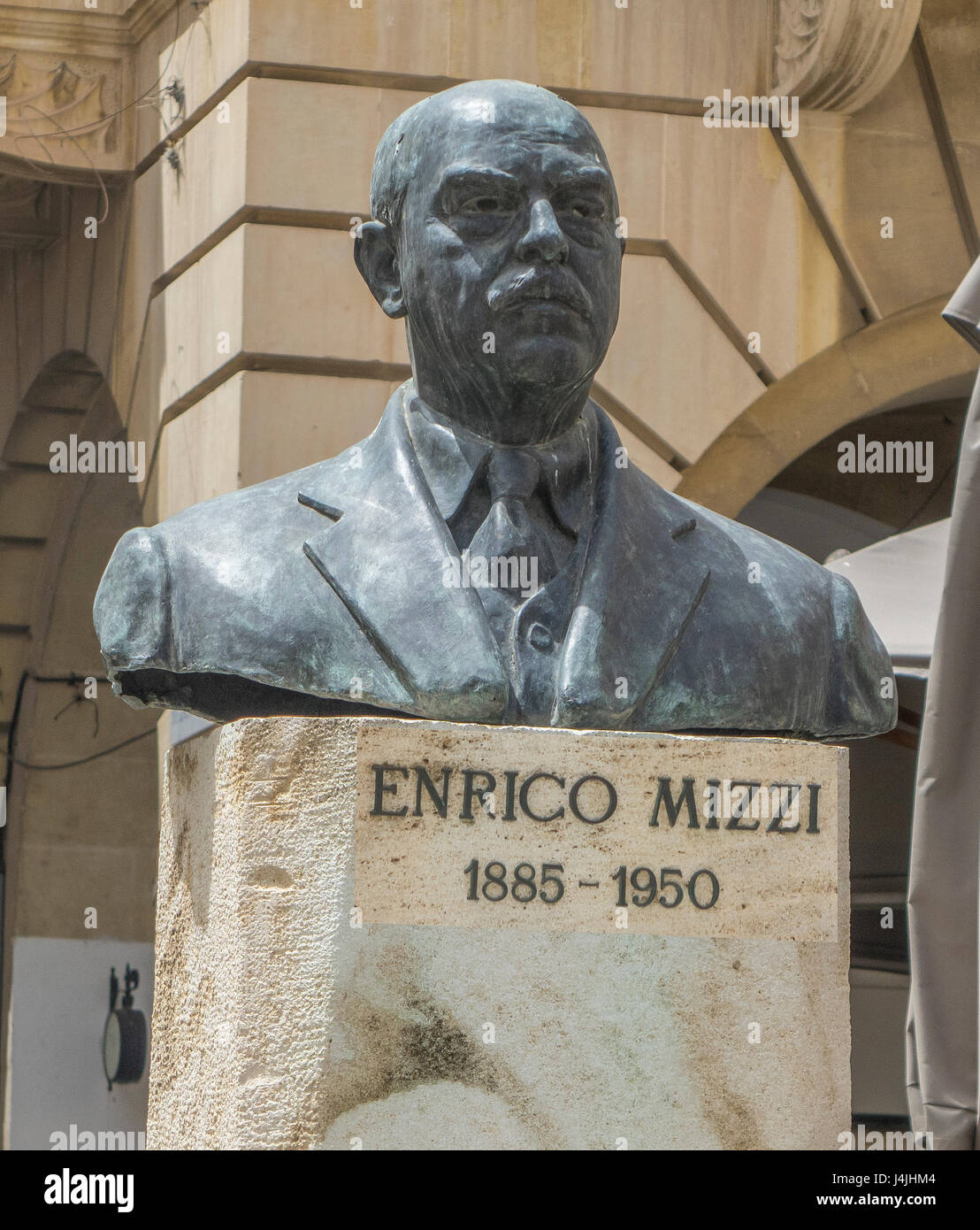Malta, La Valletta, Enrico Mizzi memorial Foto Stock