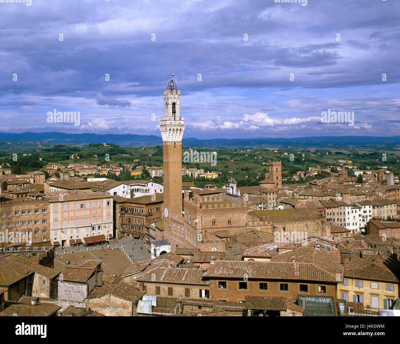 L'Italia, Toscana, Siena, Cattedrale museo di costruzione, visualizzare la Piazza del Campo, municipio, Torre Europa, città, centro provinciale, gotico townscape, centro città, storicamente, Old Town, centro, piazza, Mangiaturm, Torre del Mangia Torre Mangia, 102 m, Palazzo Pubblico, palazzi, architettura, stile architettonico gotico, luogo di interesse, l'UNESCO-patrimonio culturale mondiale Foto Stock