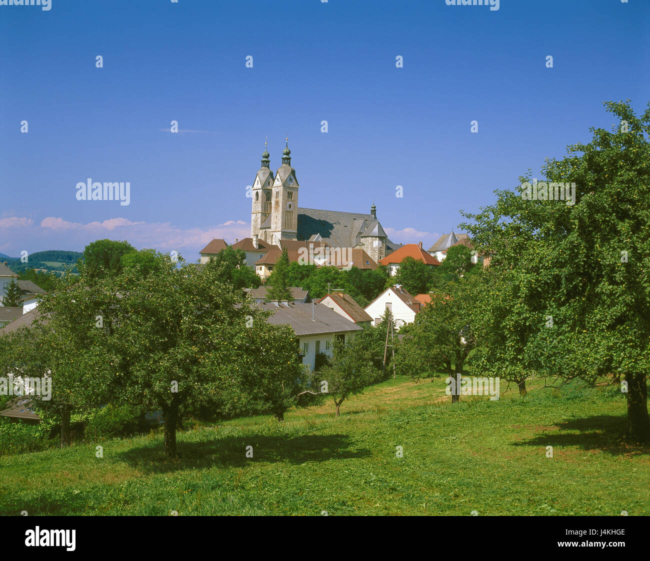 Austria, Carinzia, Maria hall, vista locale, Collegiatstift Europa, luogo, luogo, parrocchia di mercato, luogo di pellegrinaggio, cattedrale, chiesa, la Chiesa del pellegrinaggio, Propsteikirche, struttura, chiesa, costruzione sacra e presenta uno stile architettonico in stile tardo-gotico, architettura, luogo di interesse Foto Stock