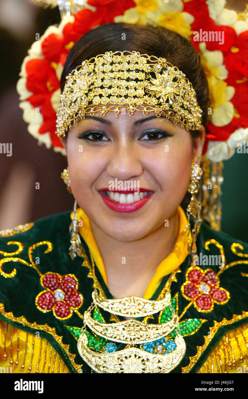 Thailandia, donna, copricapo, costume nazionale, ritratto, nessun modello  di rilascio Asia, Sud-est asiatico, Prades tailandese, Muang Thai, cultura,  folklore, tailandese, locali, sorriso, felicemente, amichevole, il make-up,  gioielli, ornamento per 