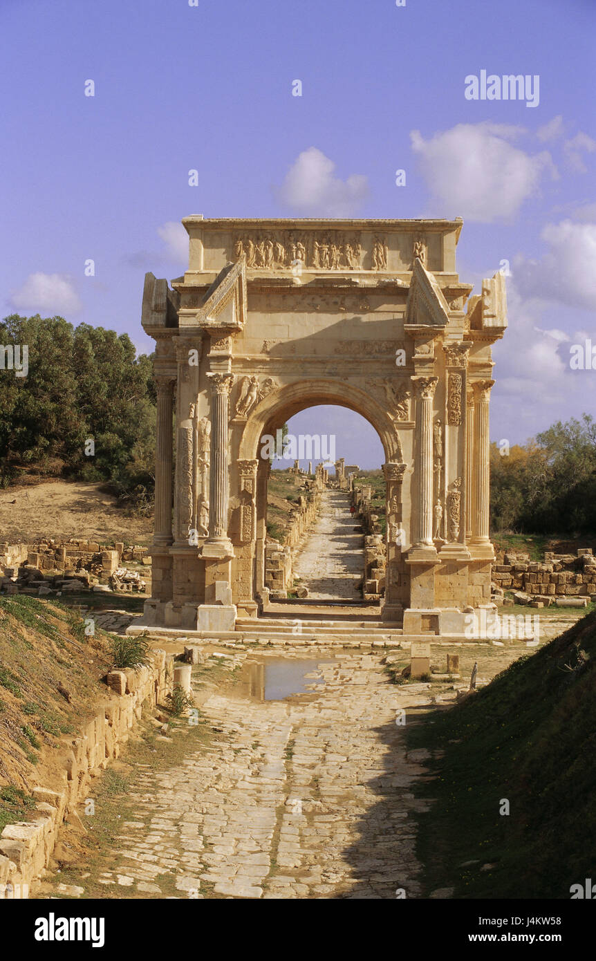 Libia, Tripolitanien, Leptis Magna, Settimio Severo bow, rovina sito, visualizzare il Cardo, Africa, Nord Africa, luogo di nascita imperatore Septimiu Severus, sito di escavazione romana, scavi, rovine, UNESCO-patrimonio culturale mondiale, struttura antique, architettura, storicamente, arco trionfale, arcata costruzione, monumento culturale e luogo di interesse al di fuori, concezione, archeologia, antichità, passato Foto Stock