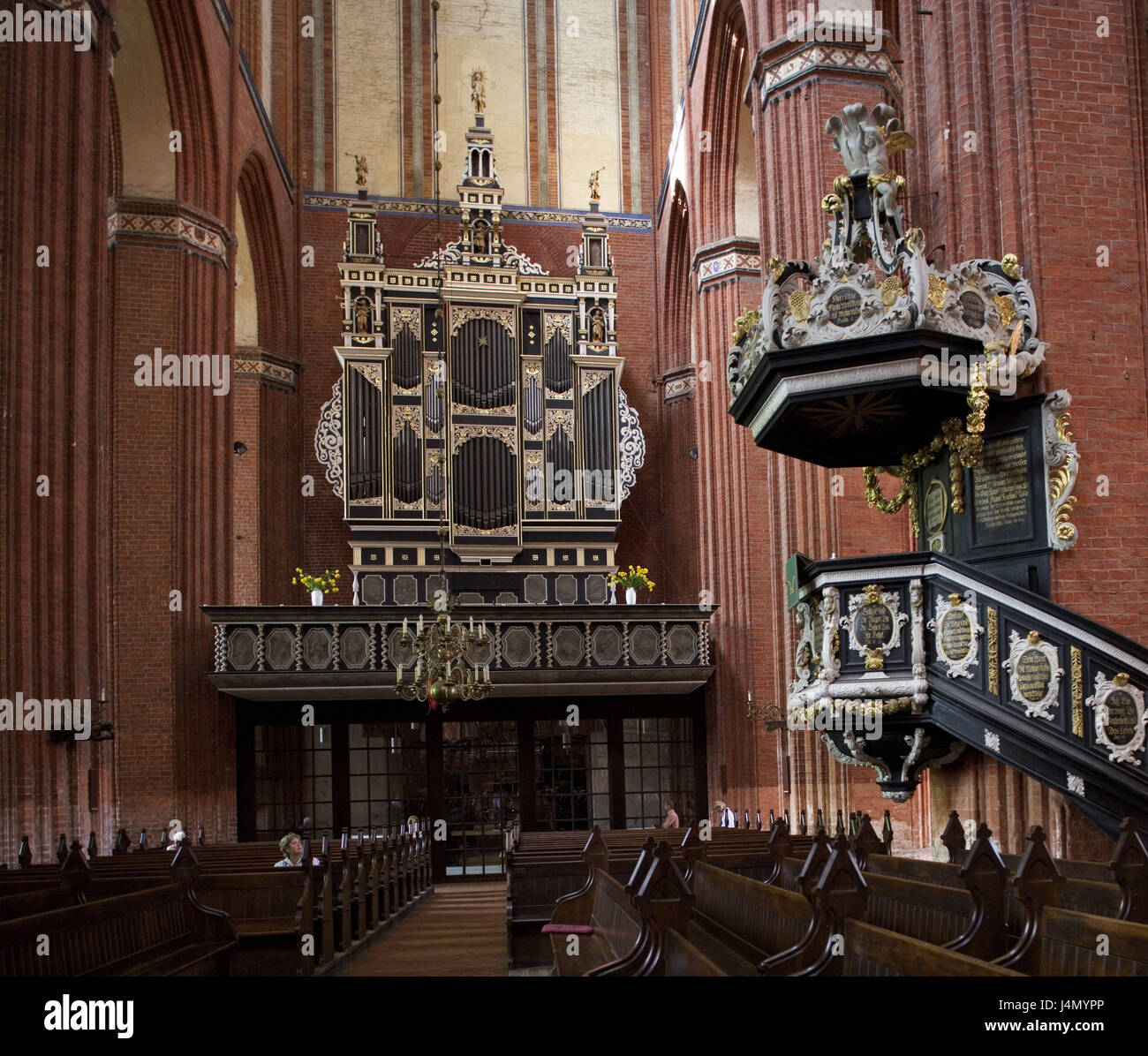 Germania, Meclemburgo-Pomerania occidentale, cittadina anseatica di Wismar, Nikolaikirche, organo, pulpito, Foto Stock